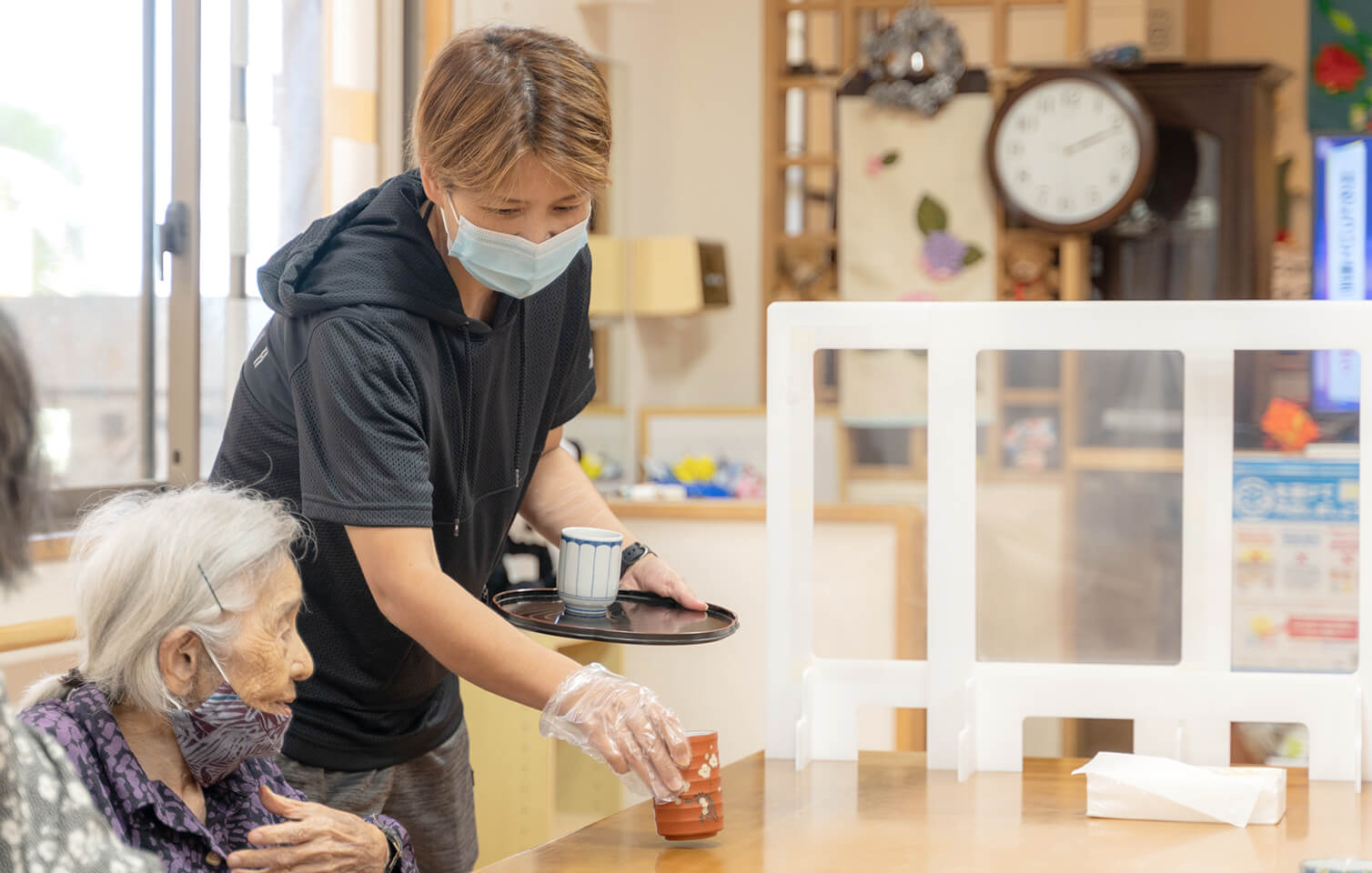 ショートステイでの食事の様子